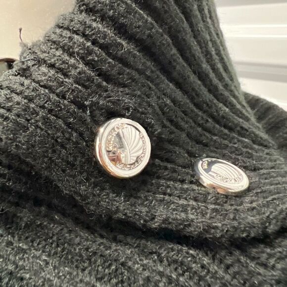 Michael Kors Black Ribbed Turtleneck Poncho - Picture 5 of 8